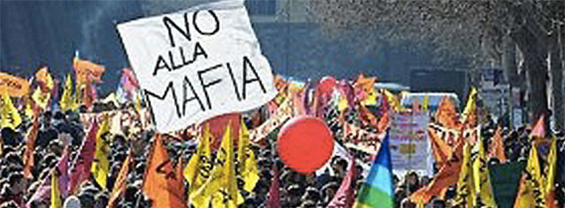 Incontro con Don Luigi Ciotti in dialogo con Umberto Gentiloni immagine decorativa